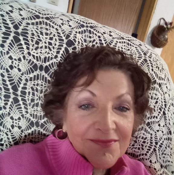 Meet your Posher, Marilynn - Picture 1 of 1